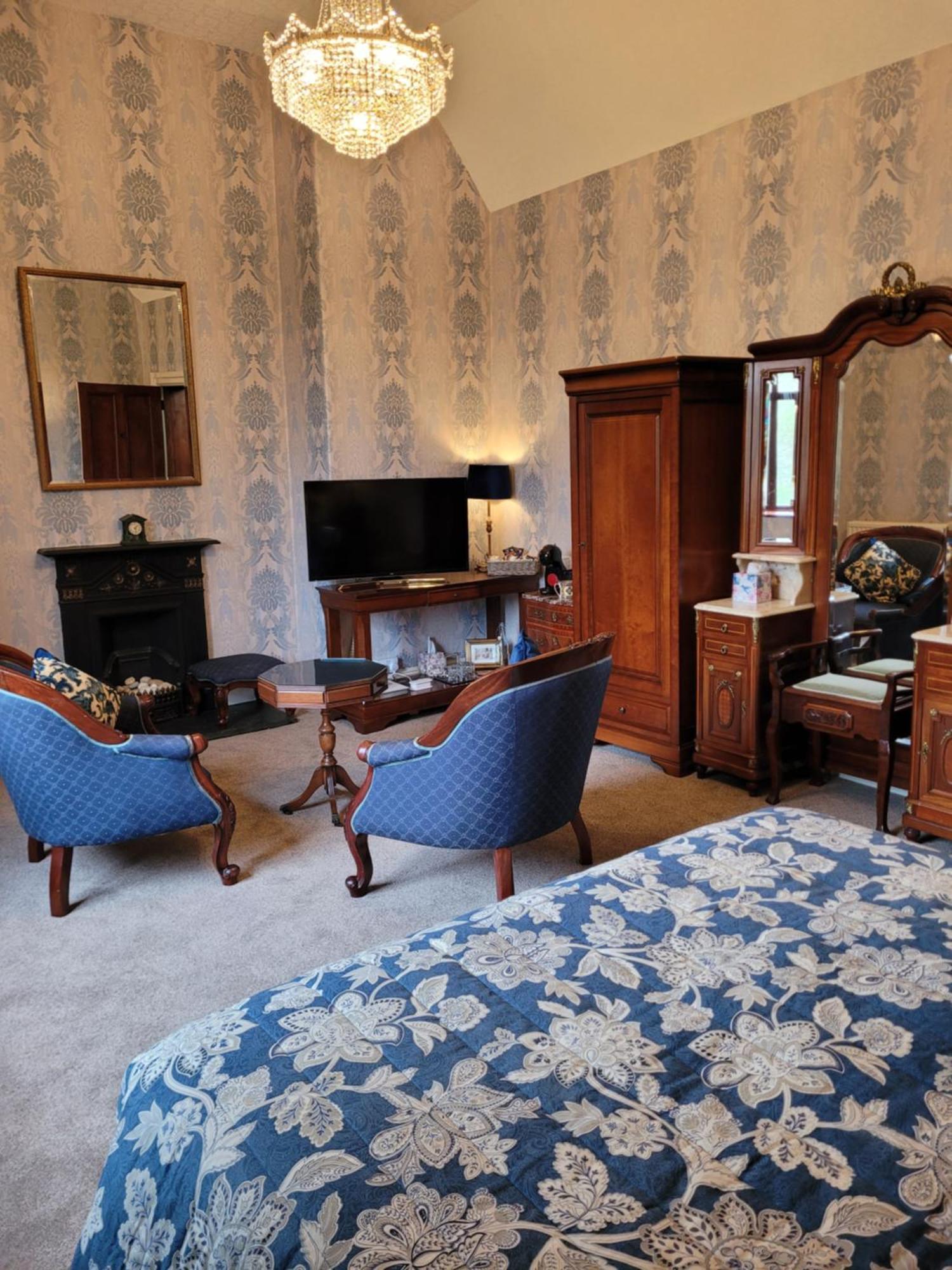 St David'S Guesthouse Haverfordwest Bagian luar foto