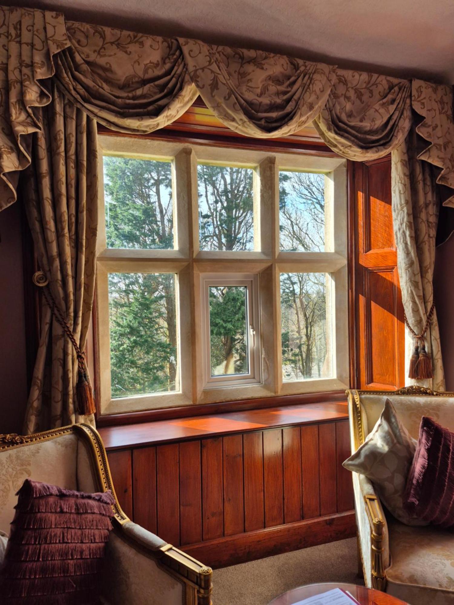 St David'S Guesthouse Haverfordwest Bagian luar foto